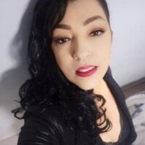 girlsupnorth.com Lizzy_Medina livesex profile in cuckold cams