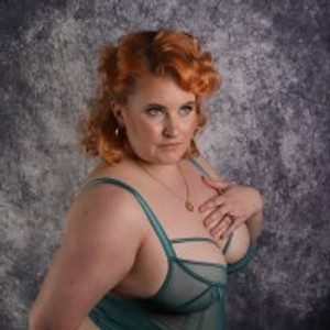 JosieAndYou webcam profile - British