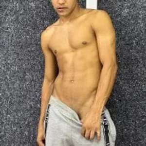 Exoticmen_sex from stripchat