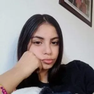 _BellaGODDESS from stripchat