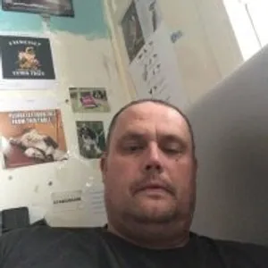 russbear15 from stripchat