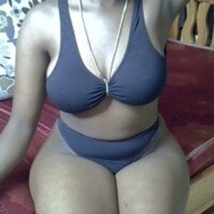 livesexr.com Prettychiick livesex profile in goth cams