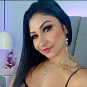 elivecams.com Dhanna_monroe_ livesex profile in housewives cams