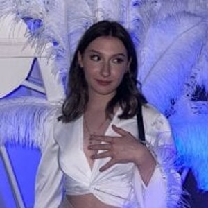 Camgirl is actually offline