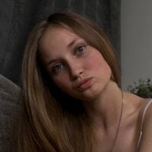 pornos.live MonaEldon livesex profile in lovense cams