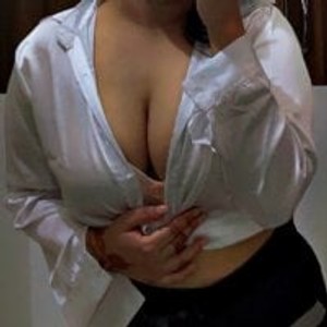 Kriti_02 webcam profile - Indian