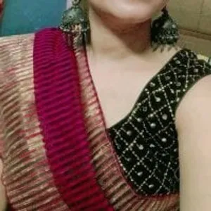 Rushali_78 from stripchat