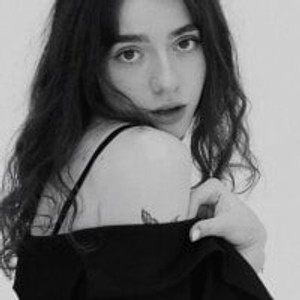 Cam girl Lily__Belle