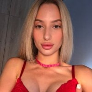 stripchat MiaWey Live Webcam Featured On livesex.fan