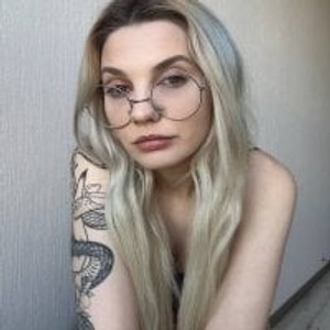 Cam girl LoveLuna_