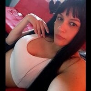 maya_levanaa webcam profile - Colombian