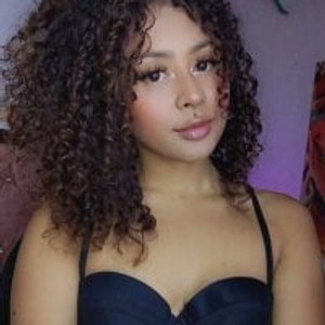 cheapadultsexcams.com curly_anniz4_ livesex profile in sph cams