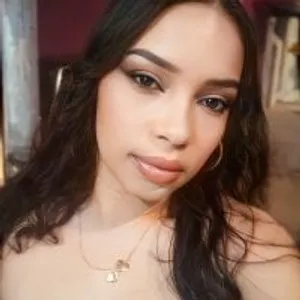 Carlinha110 from stripchat