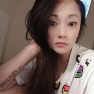 Camgirl is actually offline