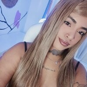 livesex.fan maddie__brown livesex profile in cuckold cams