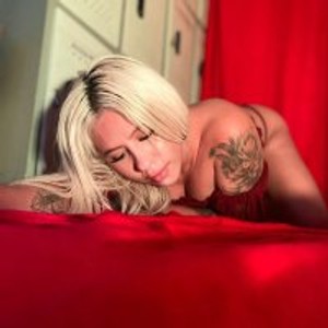 pornos.live ConstansBlonde livesex profile in lovense cams