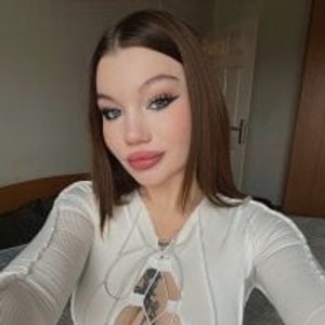 girlsupnorth.com justmila livesex profile in interactive cams