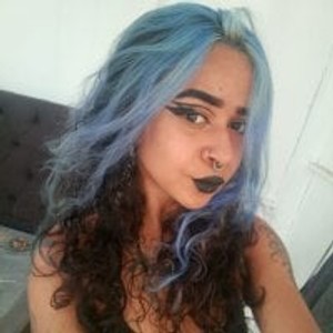 cheapadultsexcams.com rave_connor livesex profile in goth cams