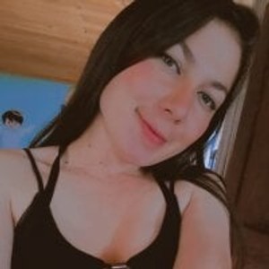 JULIETH-03_ webcam profile - Colombian