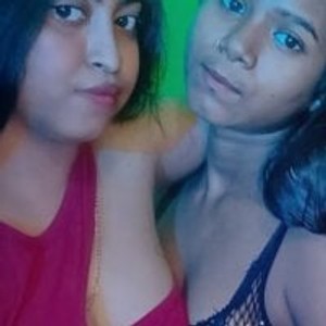 onaircams.com soumiluv livesex profile in mom cams