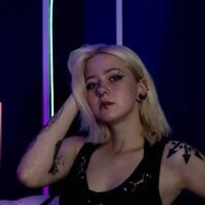 gonewildcams.com Iris_Ink livesex profile in goth cams