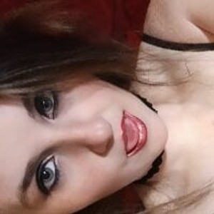 girlsupnorth.com RoseMoonGoddess livesex profile in housewives cams