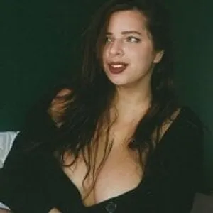 mayaik from stripchat