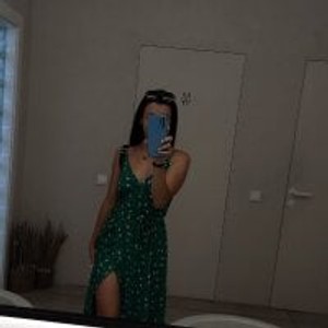 coupleslivesex.com Sophieline livesex profile in bigclit cams