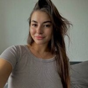 sleekcams.com AmiCumOn livesex profile in recordablepublic cams