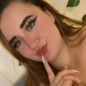 maddy_clark from stripchat