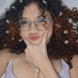 iluvcams.com moonserrat_ livesex profile in teen cams