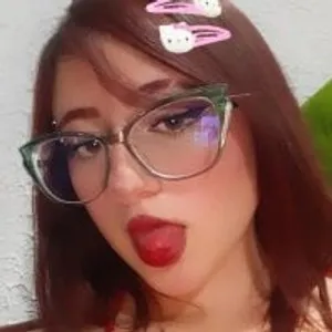 Emmy_Harvey from stripchat