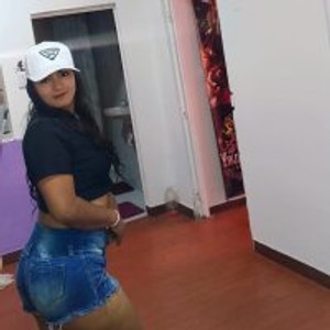 stripchat MELINAA_ANGELLA webcam profile pic via onaircams.com