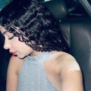 xxx-topcamgirls.com SoyMiaaa livesex profile in hairy cams