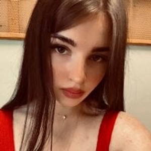 Camgirl is actually offline