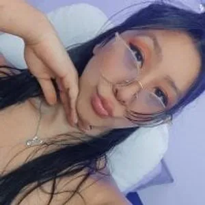 Ellenn__Y from stripchat