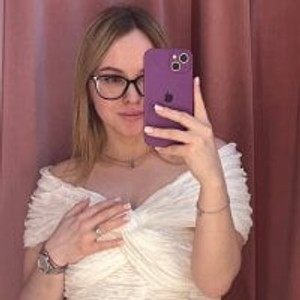 sleekcams.com AidaSmit livesex profile in teen cams