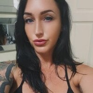 PinkChampagneX webcam profile - British