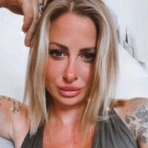 Sophie_Spice webcam profile - German