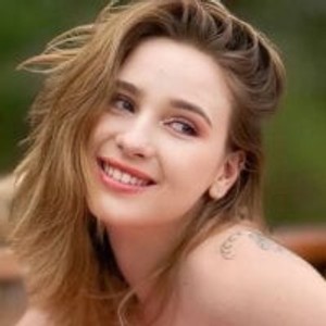 free6cams.com LenaWoW livesex profile in cuckold cams