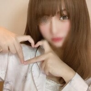 girlsupnorth.com uichan80 livesex profile in young cams