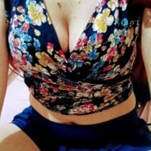 stripchat azraa36 webcam profile pic via sexcityguide.com