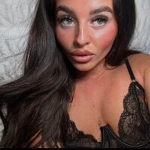 girlsupnorth.com AylaSummer livesex profile in wicked cams