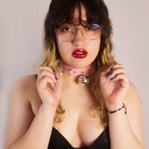 cheapadultsexcams.com bjchela_tay livesex profile in goth cams