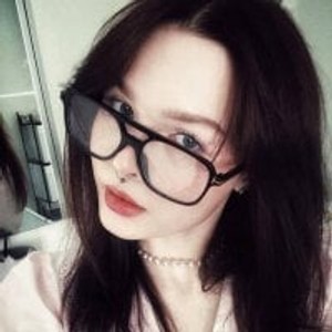 livesexr.com LinnFarlow livesex profile in pov cams