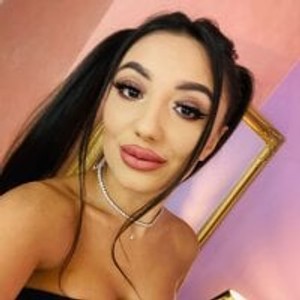 watchgirlcam.com RoxyBestAsss livesex profile in brunette cams