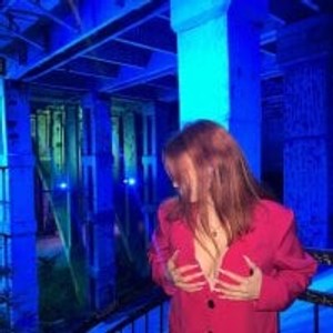 sleekcams.com laura_ponter livesex profile in latex cams