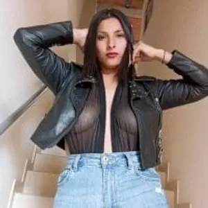 cami_leon from stripchat