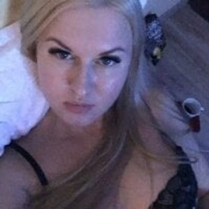 onaircams.com pink_pie livesex profile in milf cams