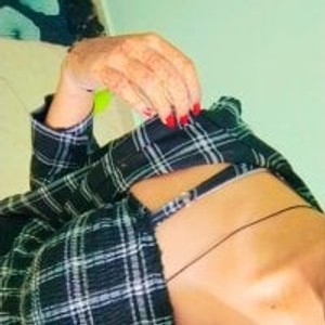 sleekcams.com baby-doll1 livesex profile in swingers cams